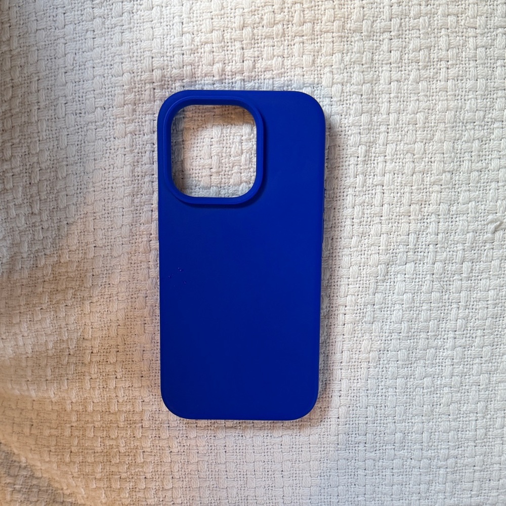 Blue MagSafe IPhone 14 Pro Case